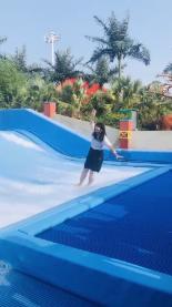 实话实说，每公里仅3毛钱，福特蒙迪欧大马力E-混动版比雅阁还省